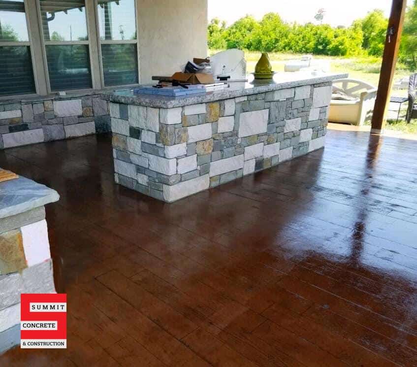 Embrace the Culinary Delights of the Outdoors: Why You Should Invest in an Outdoor Kitchen